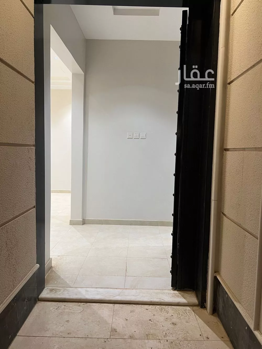 فيلا 9 غرف في الياسمين 3