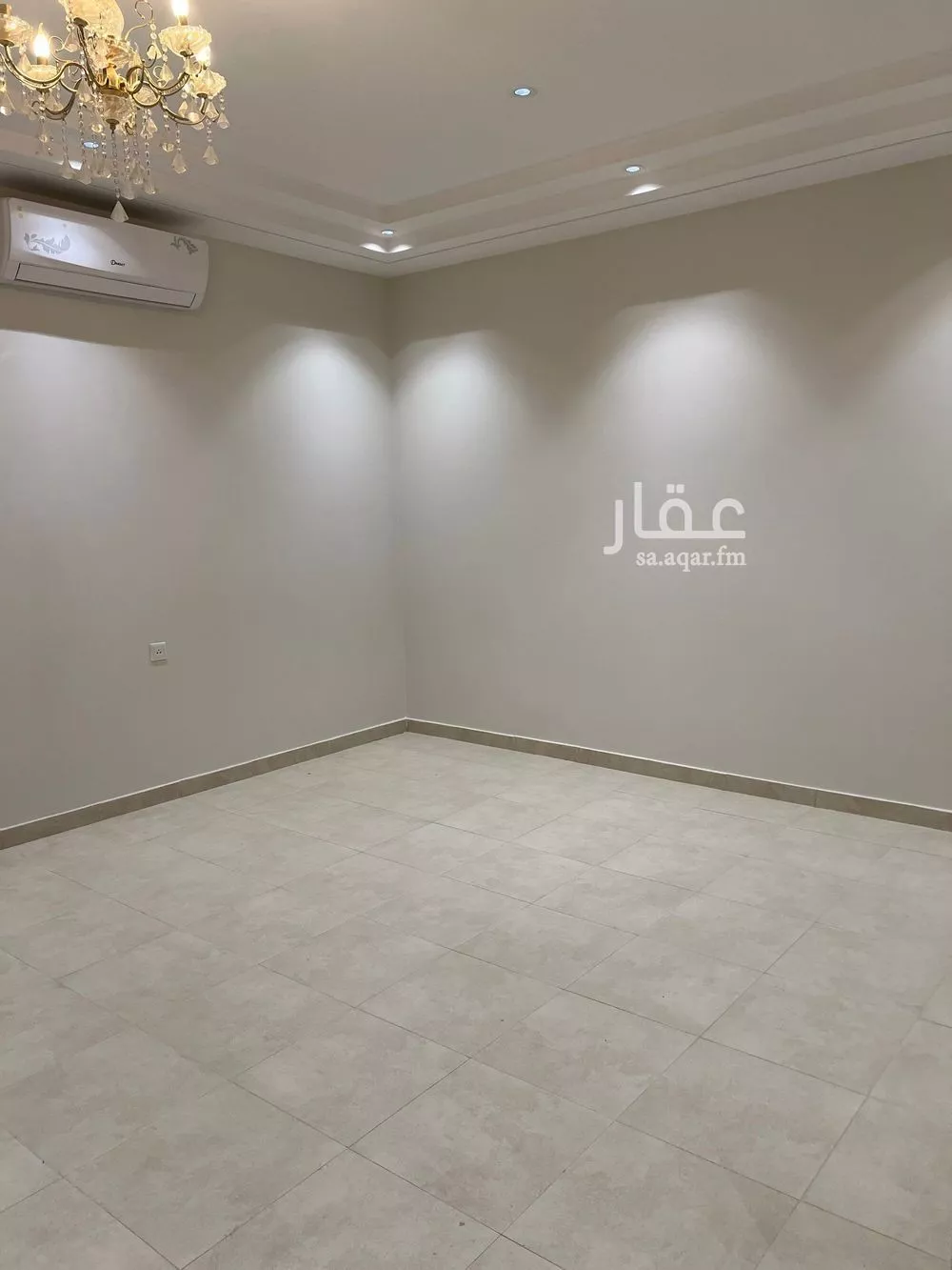 فيلا 9 غرف في الياسمين 4