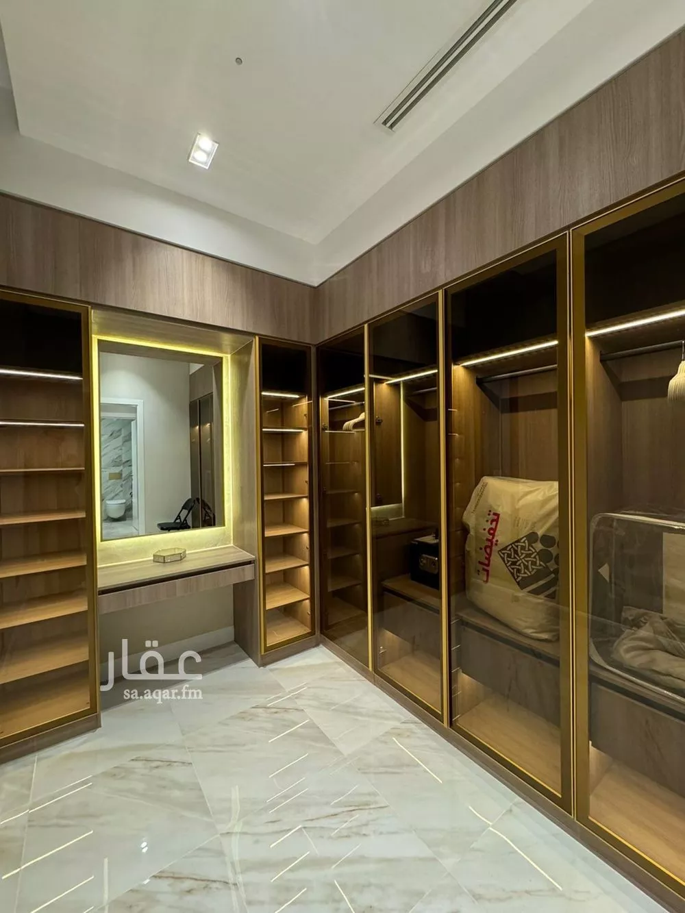 فيلا 3 غرف في سدرة 8