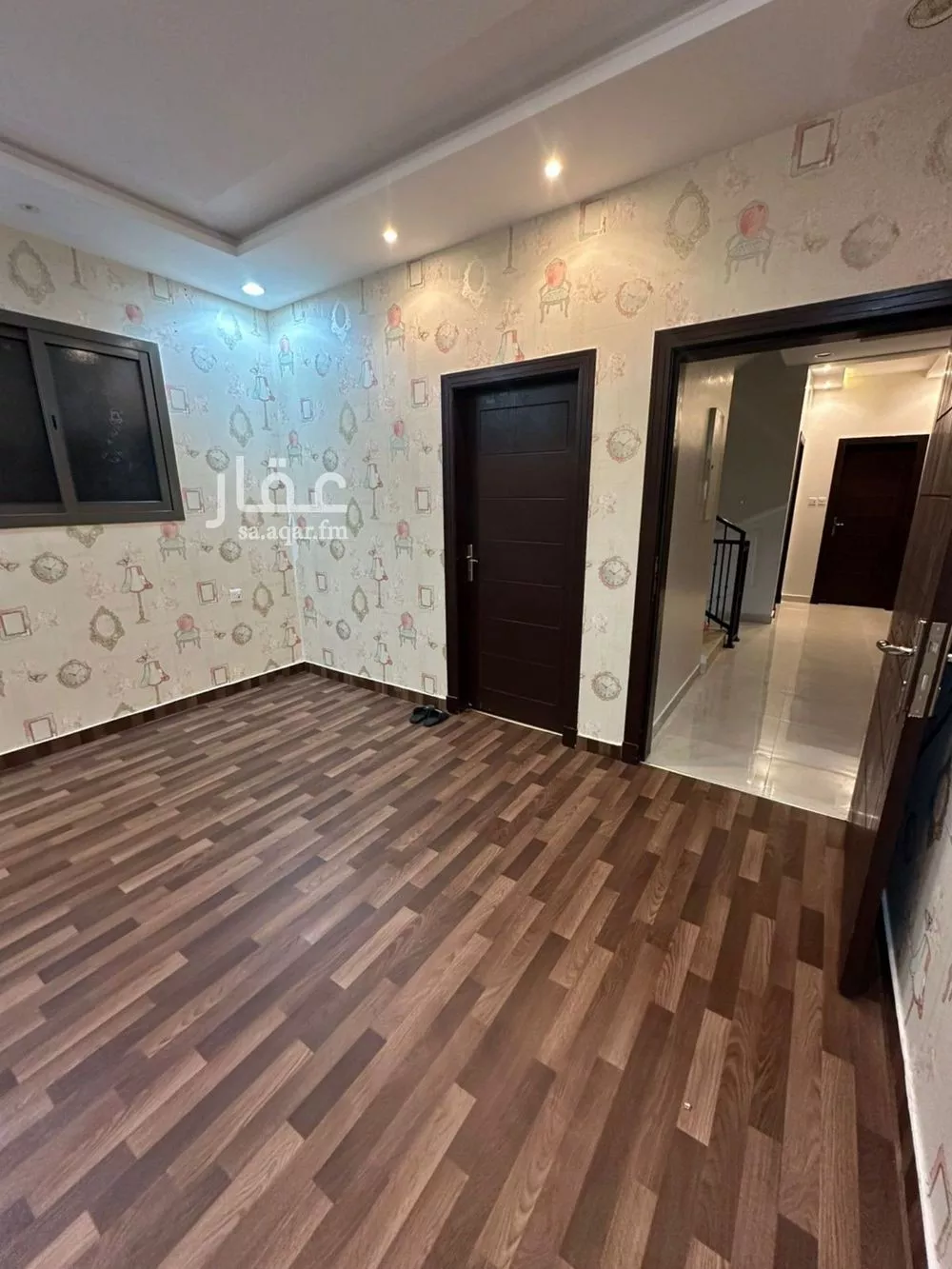 4 bedroom villa in Dhahrat Laban 5