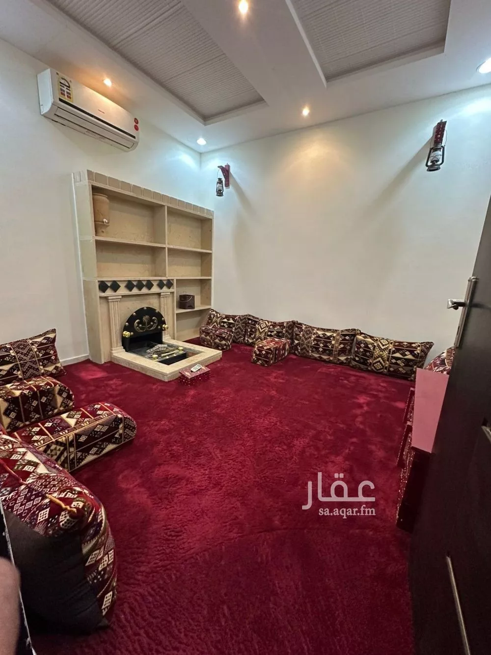 4 bedroom villa in Dhahrat Laban 6