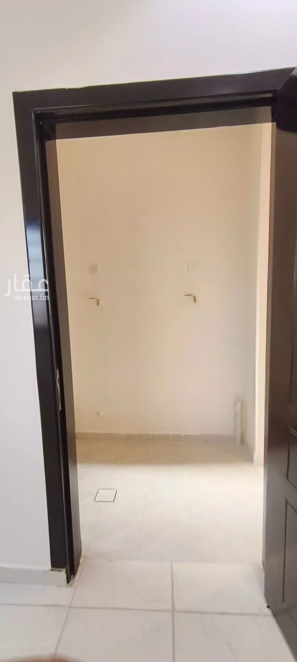 فيلا 8 غرف في الرمال 9