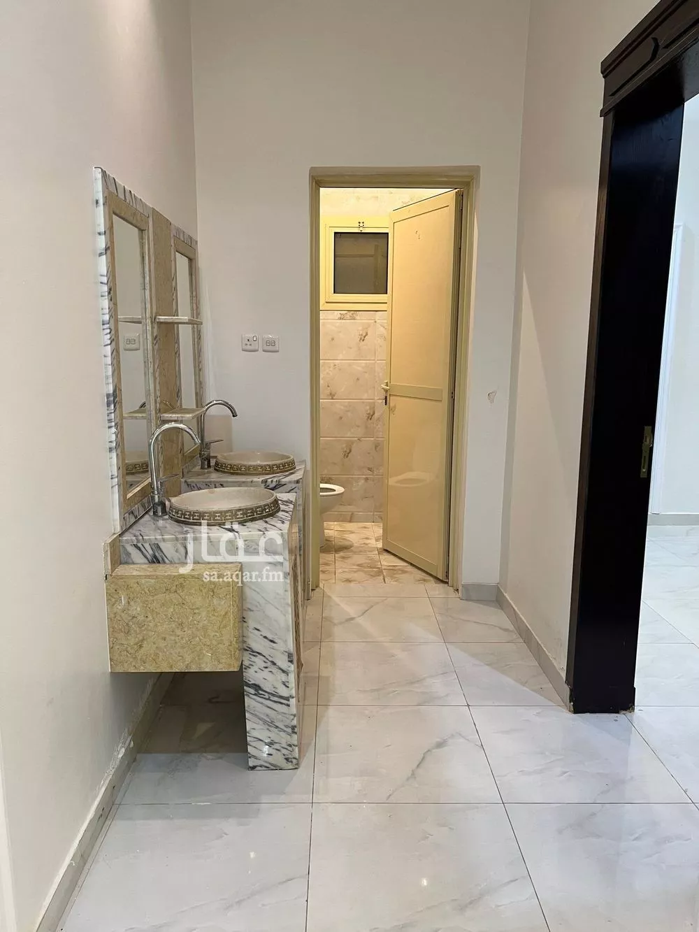 8 bedroom villa in Al Rimal 11