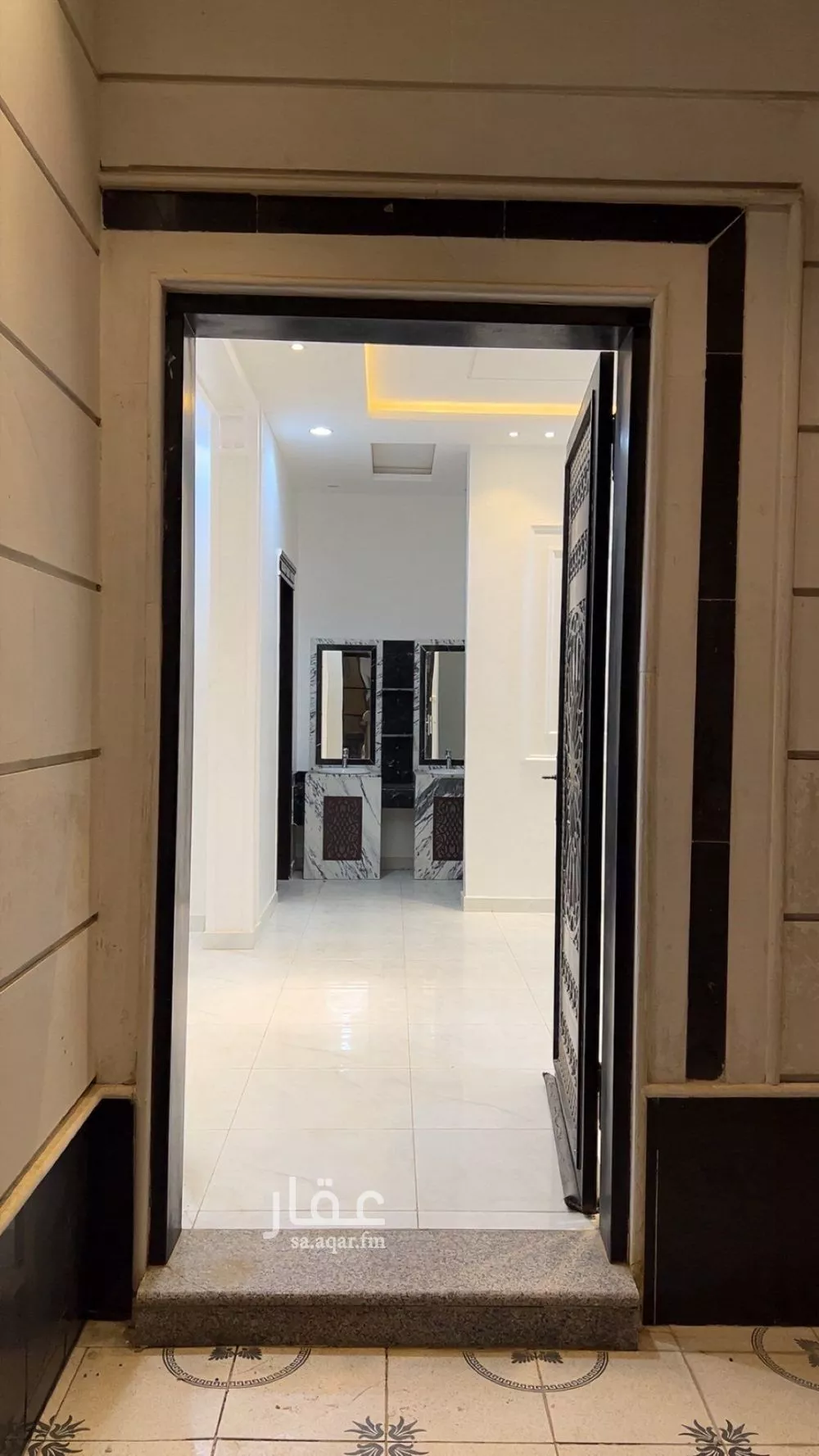 8 bedroom villa in Al Rimal 4
