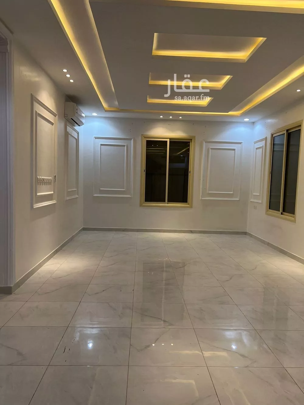 8 bedroom villa in Al Rimal 9