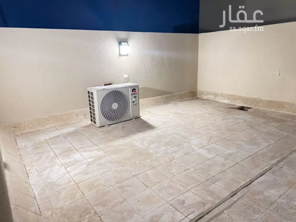 فيلا 9 غرف في الجنادرية 11