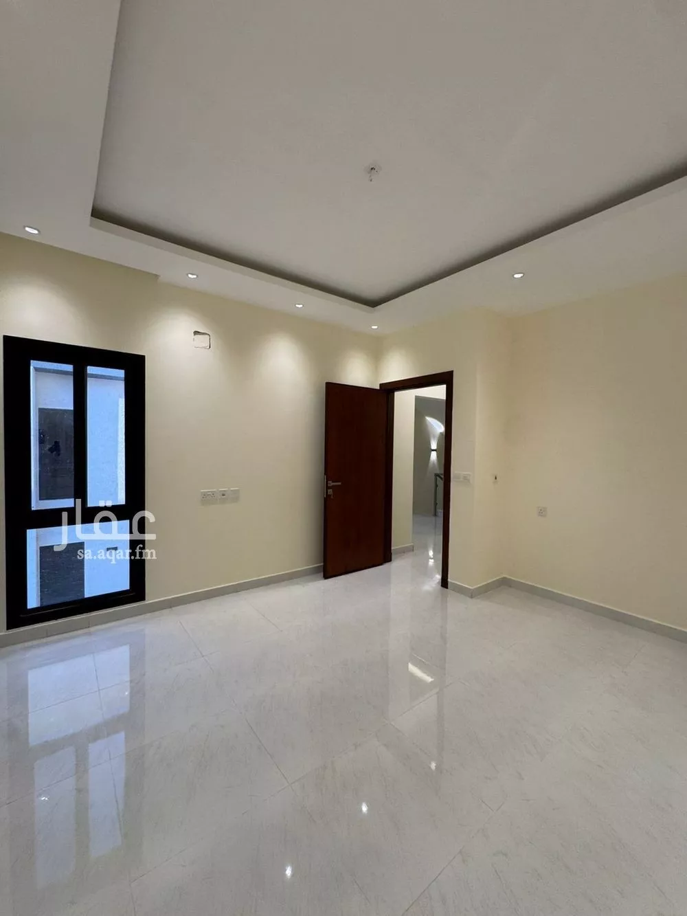 7 bedroom villa in Al Janadriyah 7