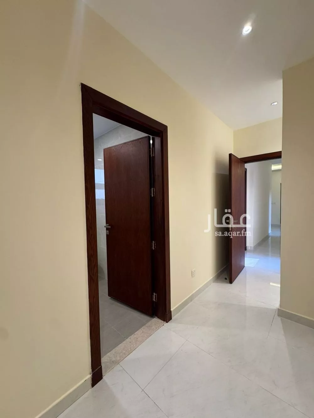7 bedroom villa in Al Janadriyah 9