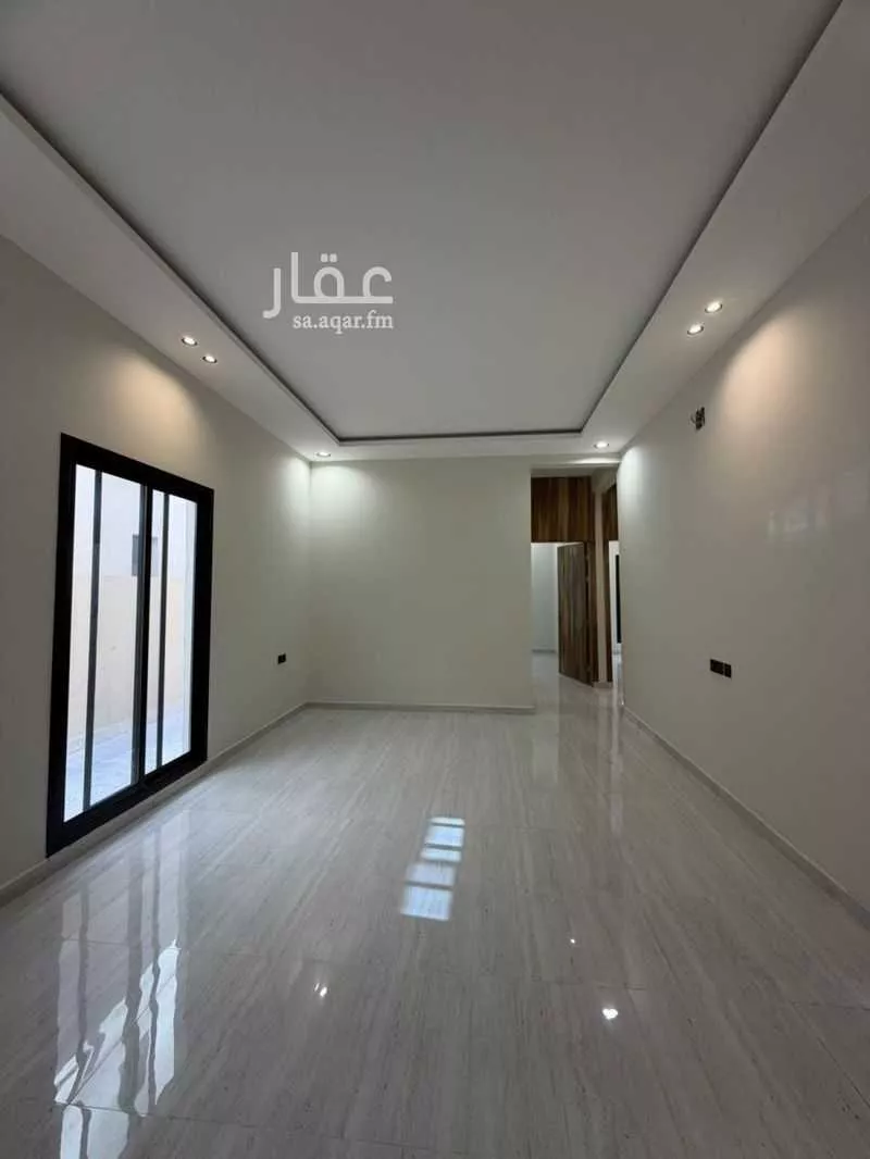 3 bedroom floor in Al Qadisiyah 12