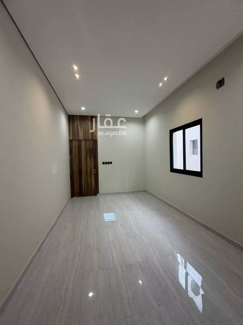 3 bedroom floor in Al Qadisiyah 3