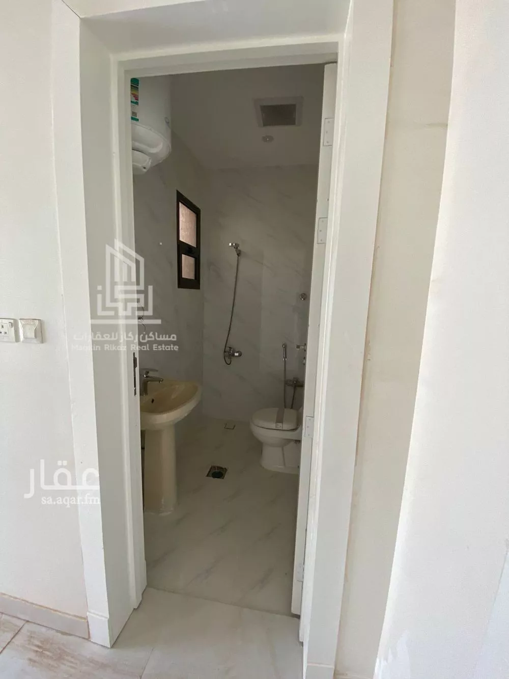 7 bedroom villa in As Saadah 20