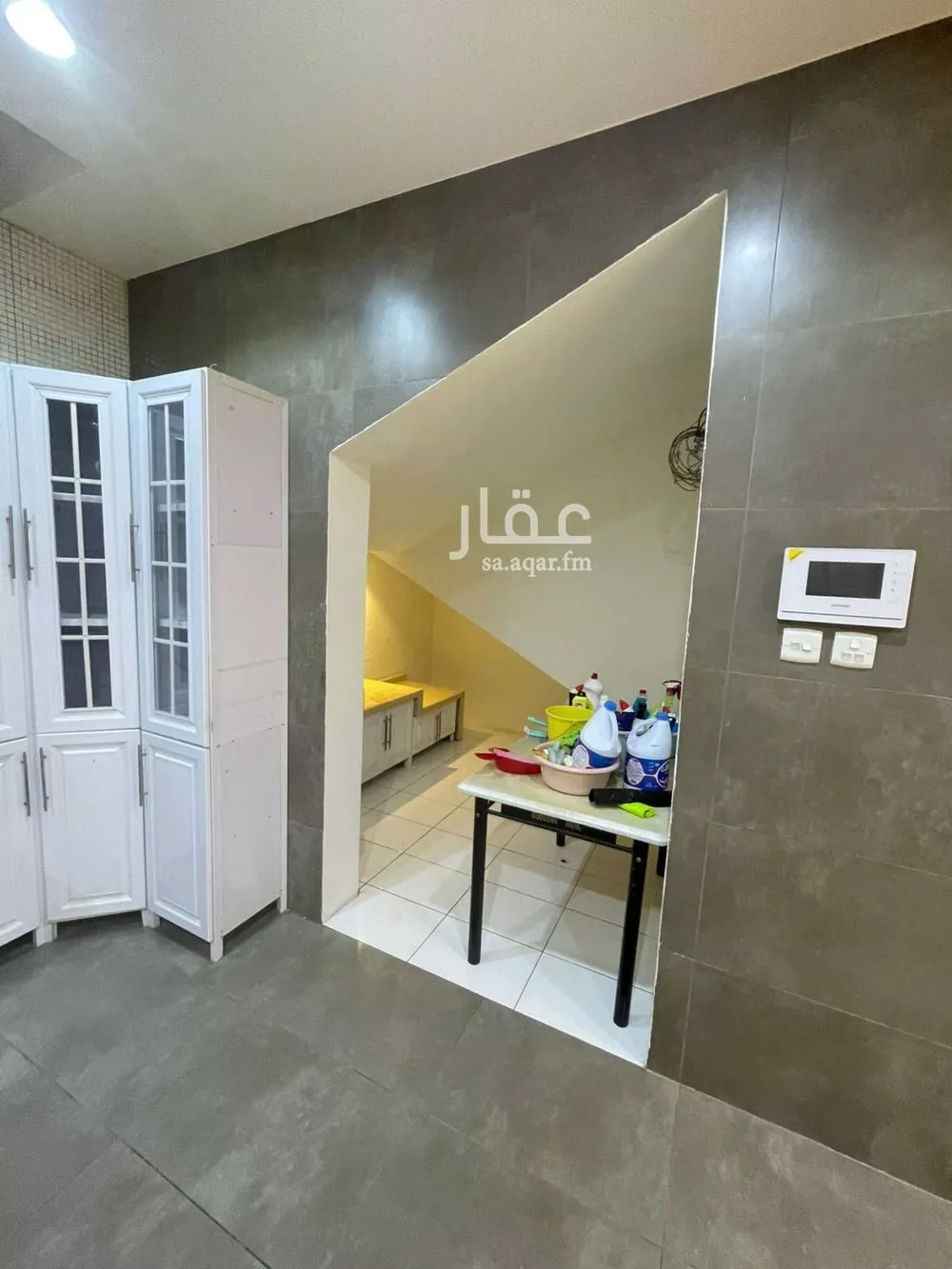 فيلا 7 غرف في اليرموك 25