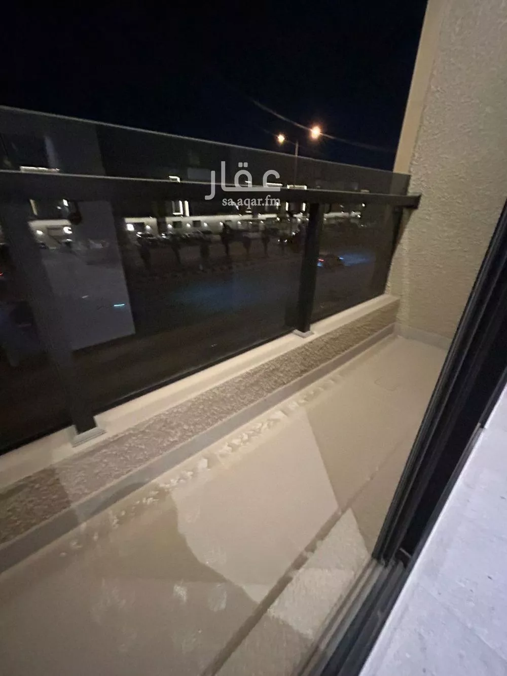 فيلا 4 غرف في العارض 9