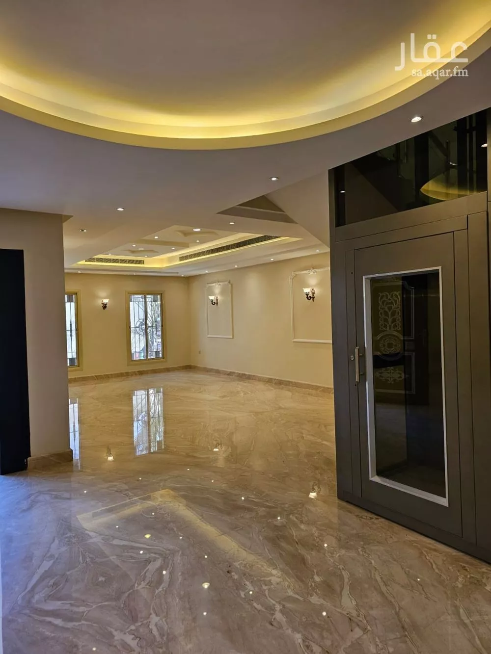 5 bedroom villa in Hittin 20