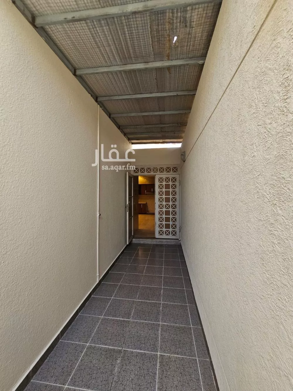 5 bedroom villa in Hittin 4