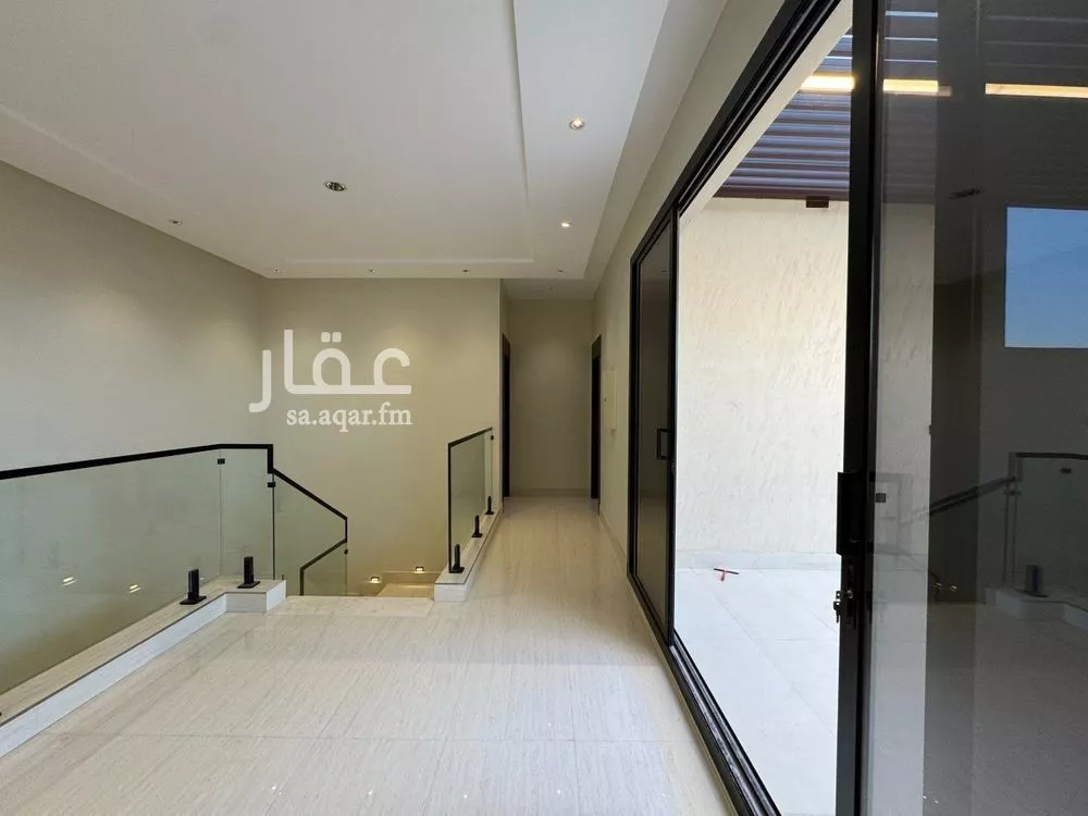 فيلا 4 غرف في النرجس 14