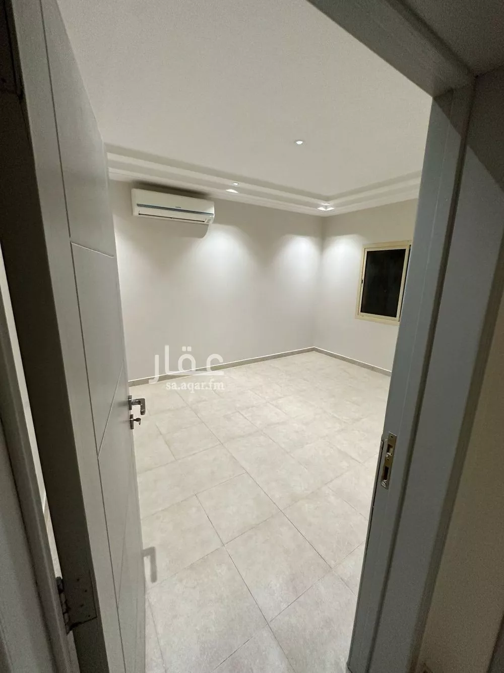 8 bedroom villa in Al Yasmin 21