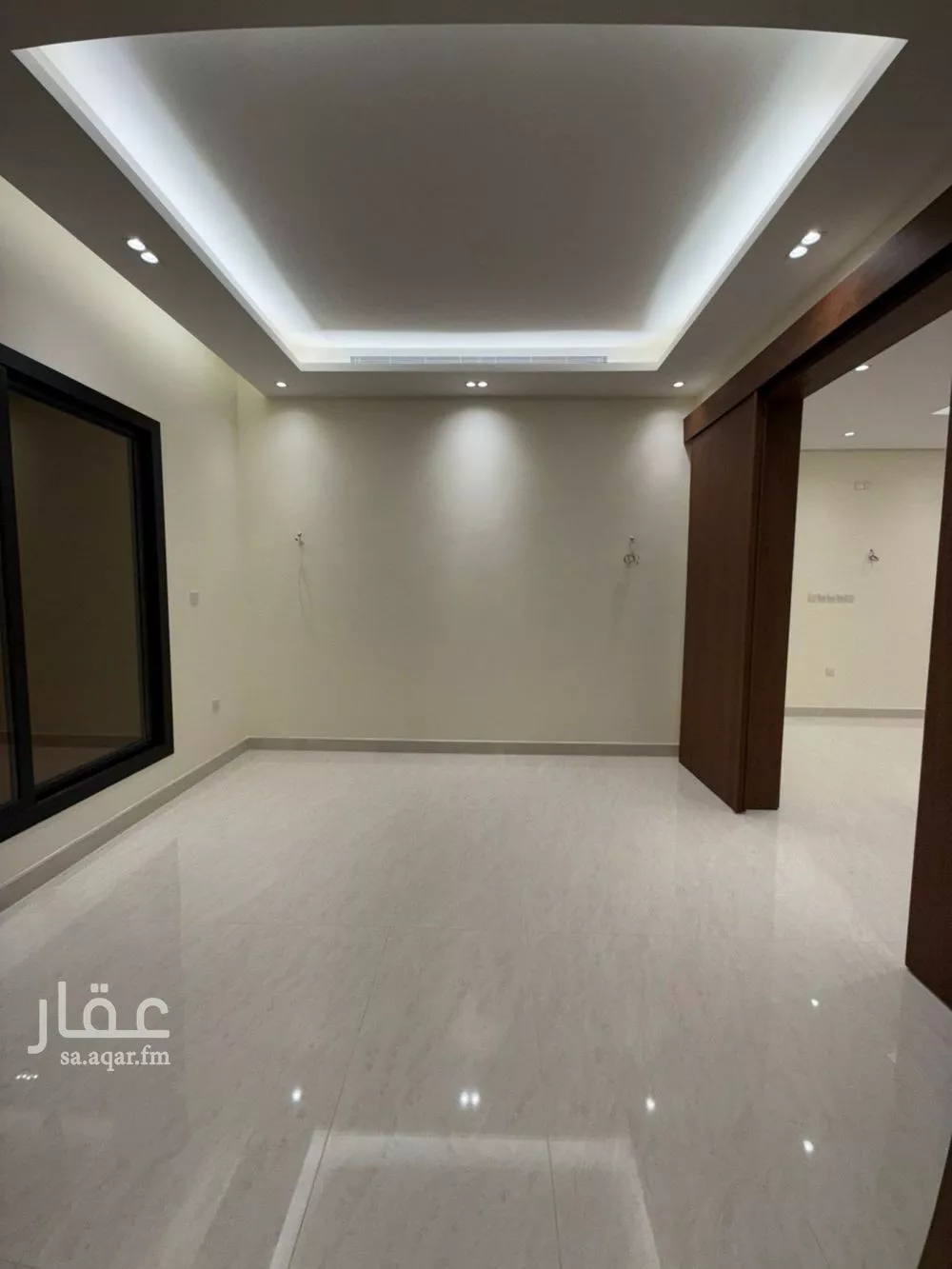 فيلا 7 غرف في النرجس 20