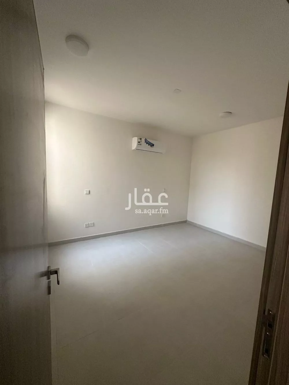 4 bedroom villa in Al Aridh 5