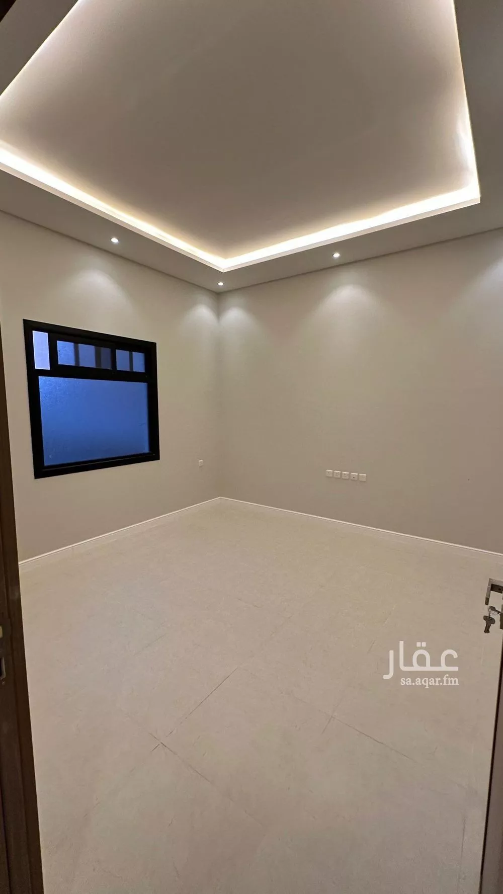 فيلا 7 غرف في النرجس 20