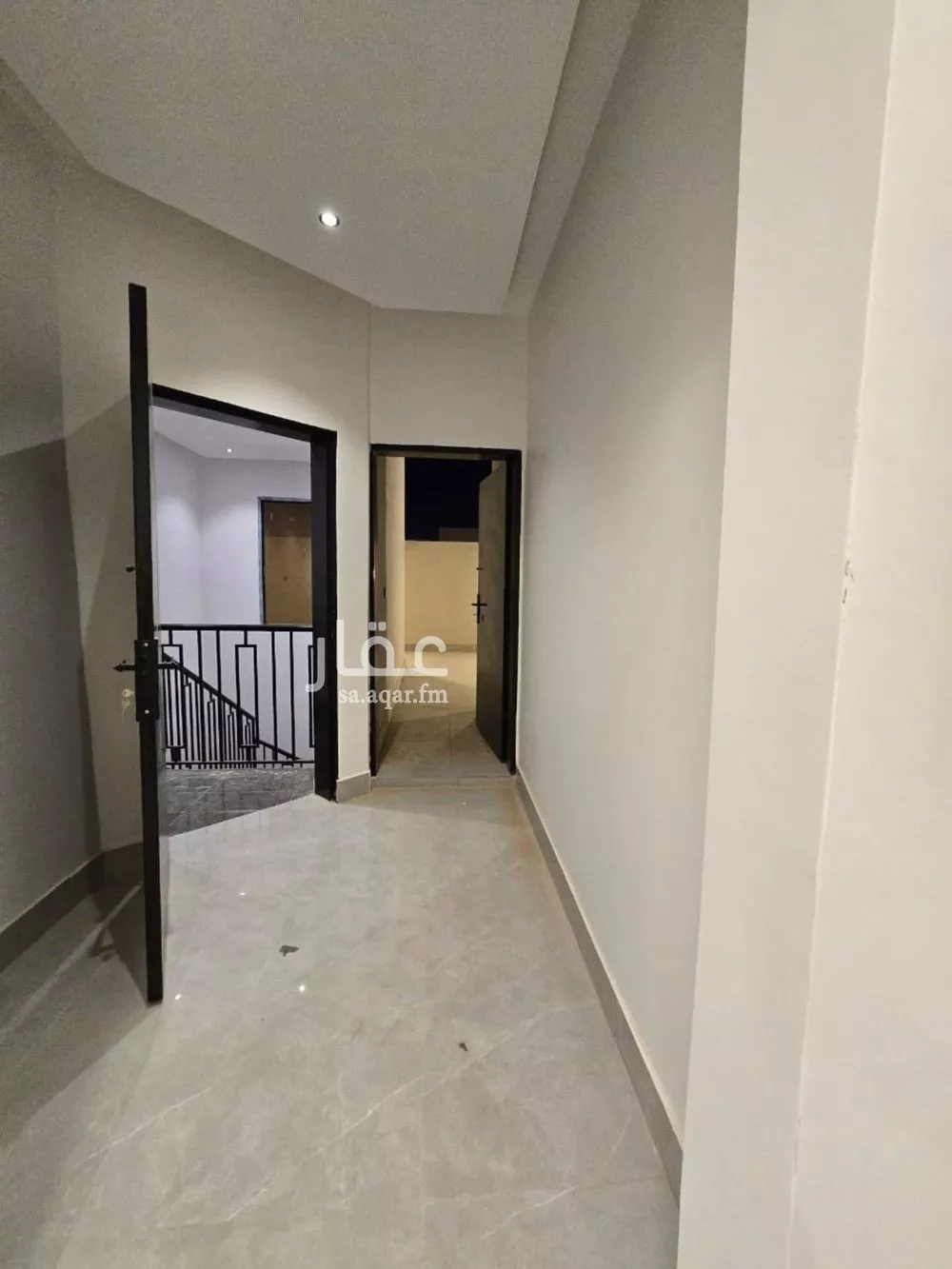 2 bedroom apartment in Al Janadriyah 5