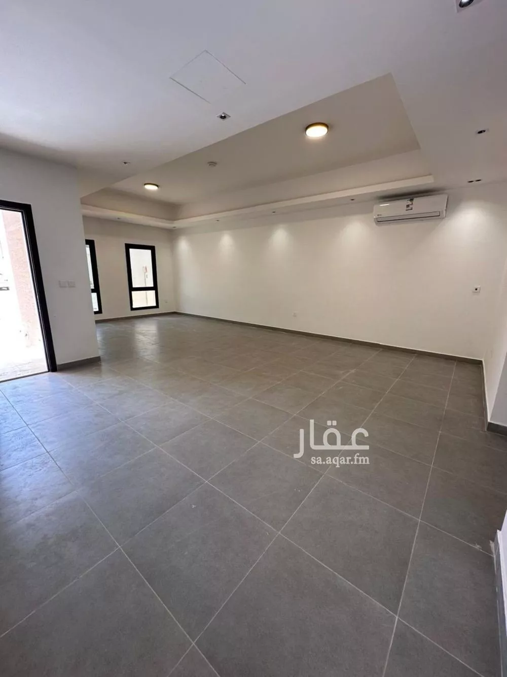 فيلا 5 غرف في النرجس 7