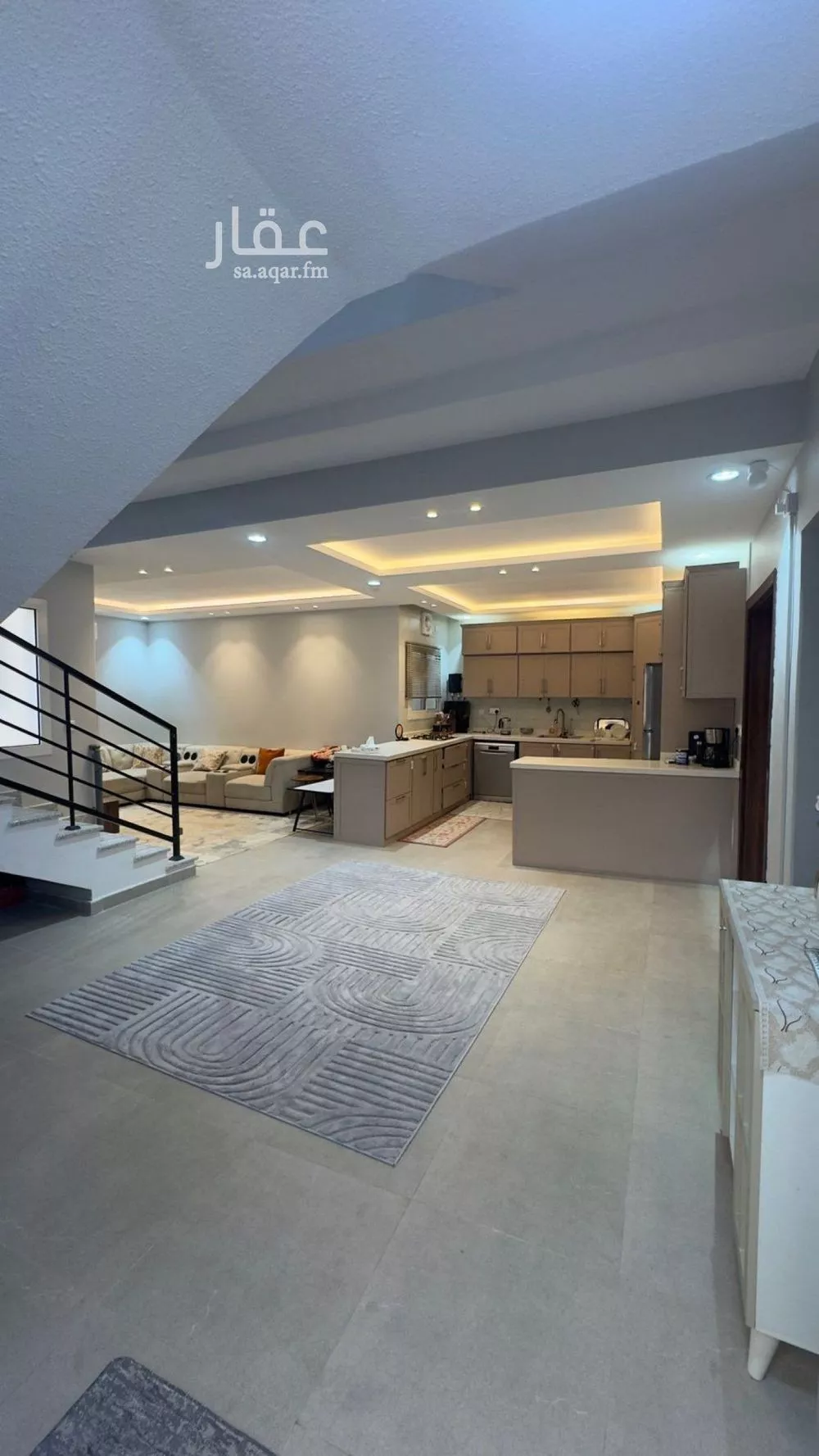 6 bedroom villa in Al Janadriyah, Riyadh 8