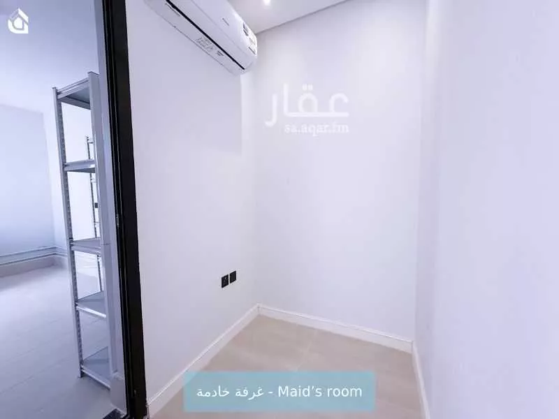 فيلا 4 غرف في العارض 16