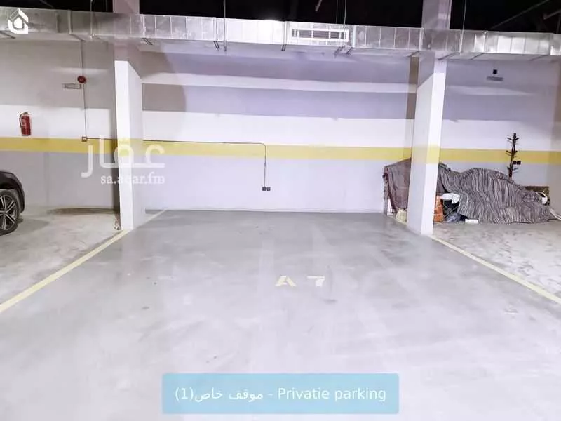 فيلا 4 غرف في العارض 23