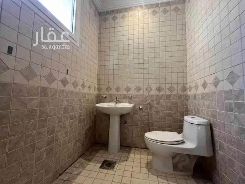 4 bedroom villa in Al Wadi 18