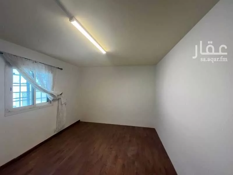 4 bedroom villa in Al Wadi 21