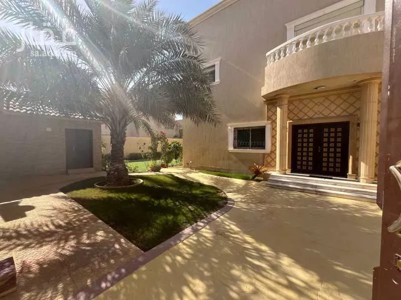 4 bedroom villa in Al Wadi 24
