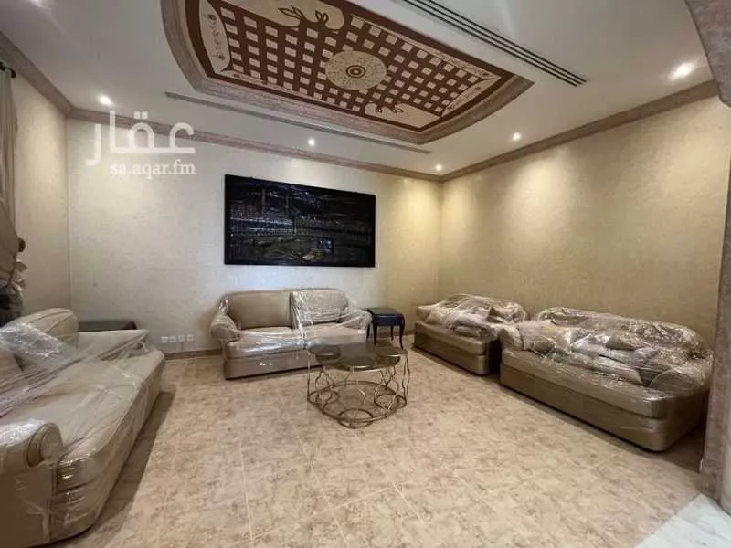 4 bedroom villa in Al Wadi 7