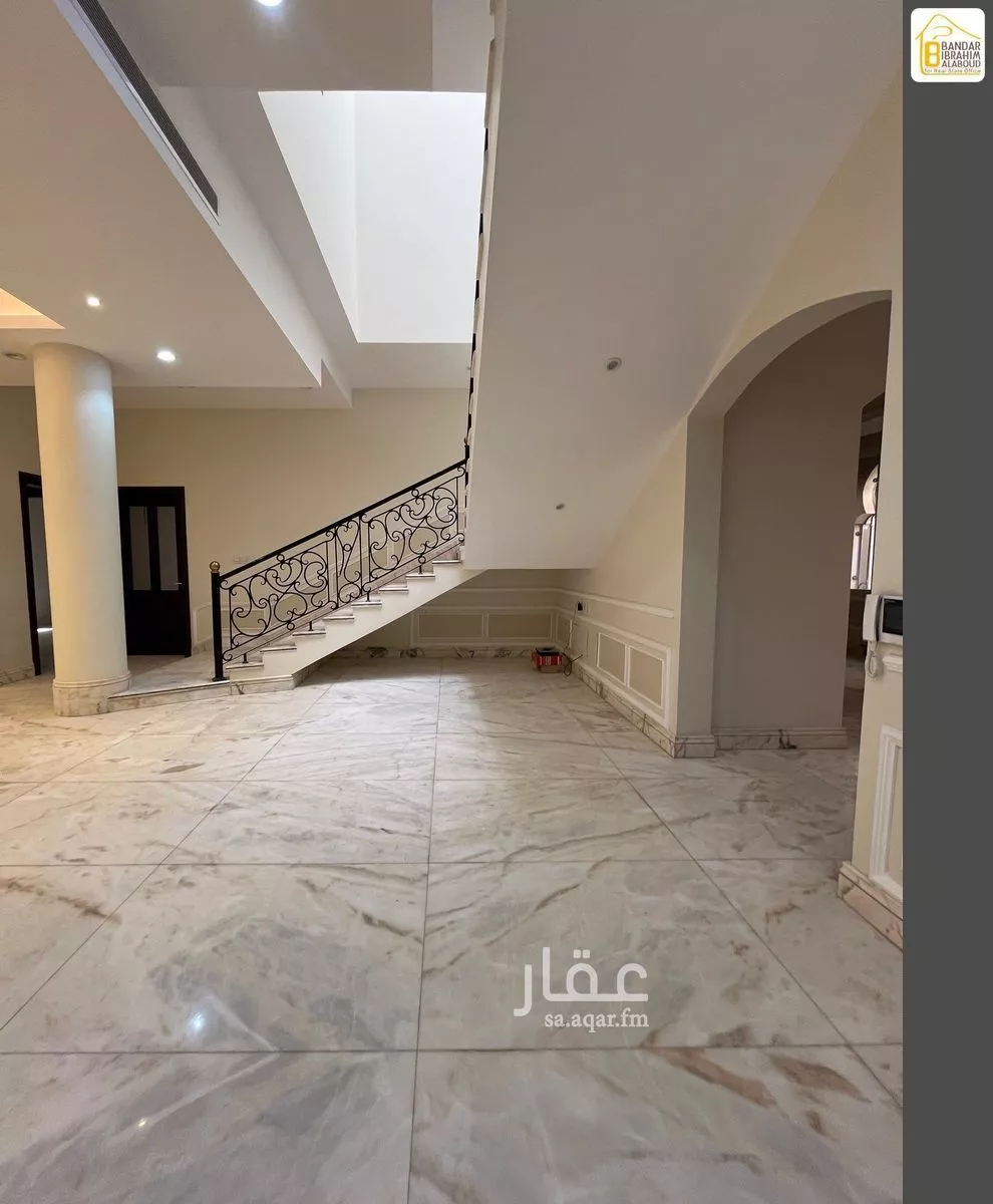 8 bedroom villa in Al Yasmin 11