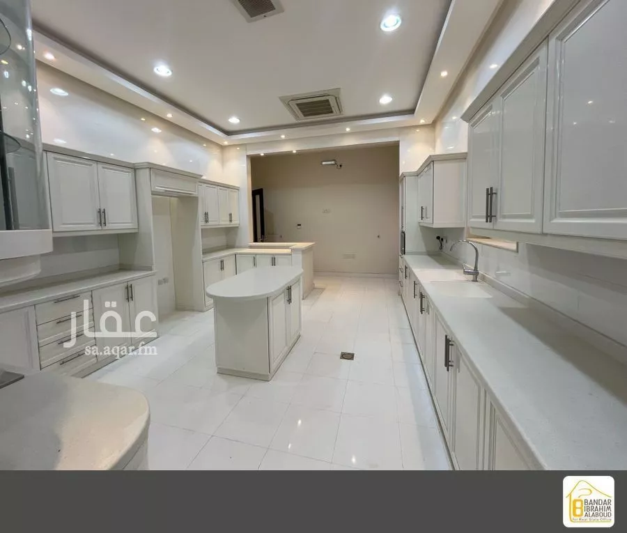 8 bedroom villa in Al Yasmin 15