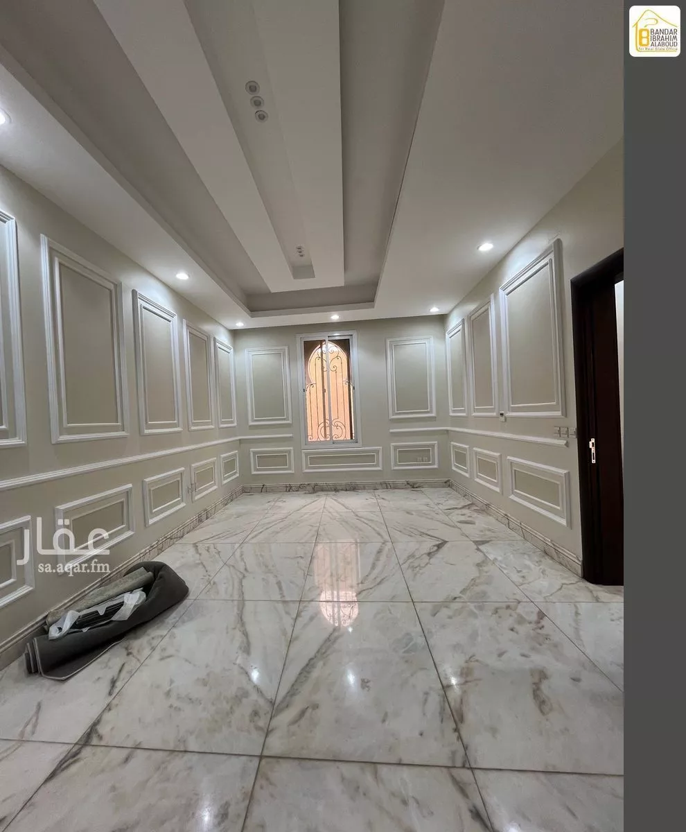 8 bedroom villa in Al Yasmin 10