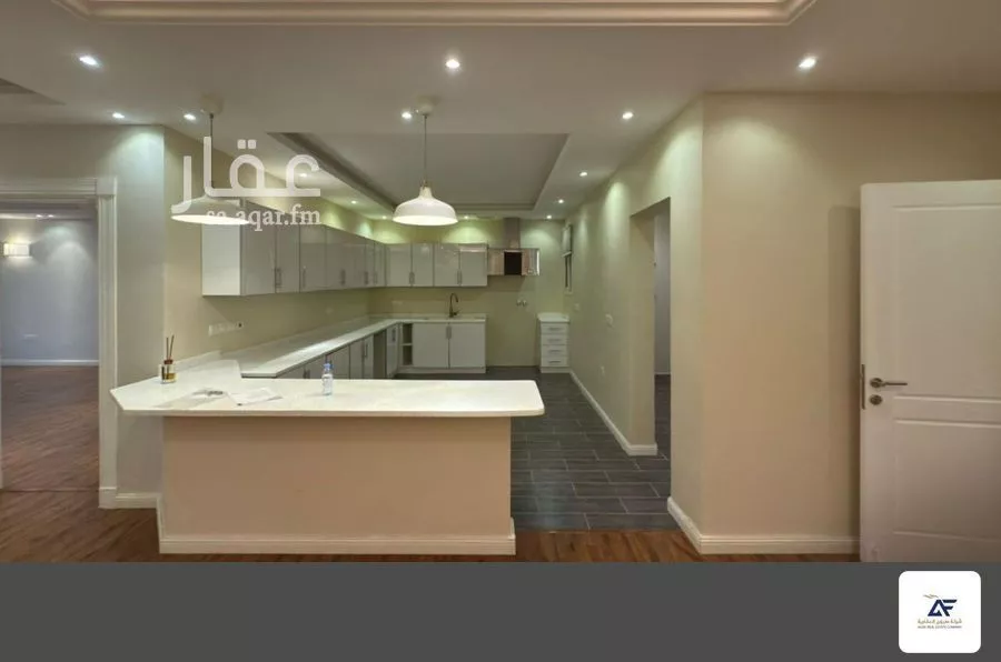 3 bedroom apartment in Al Yasmin 4