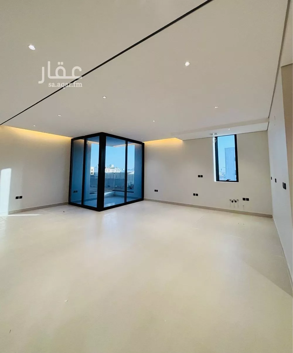 4 bedroom apartment in Al Mahdiyyah 3