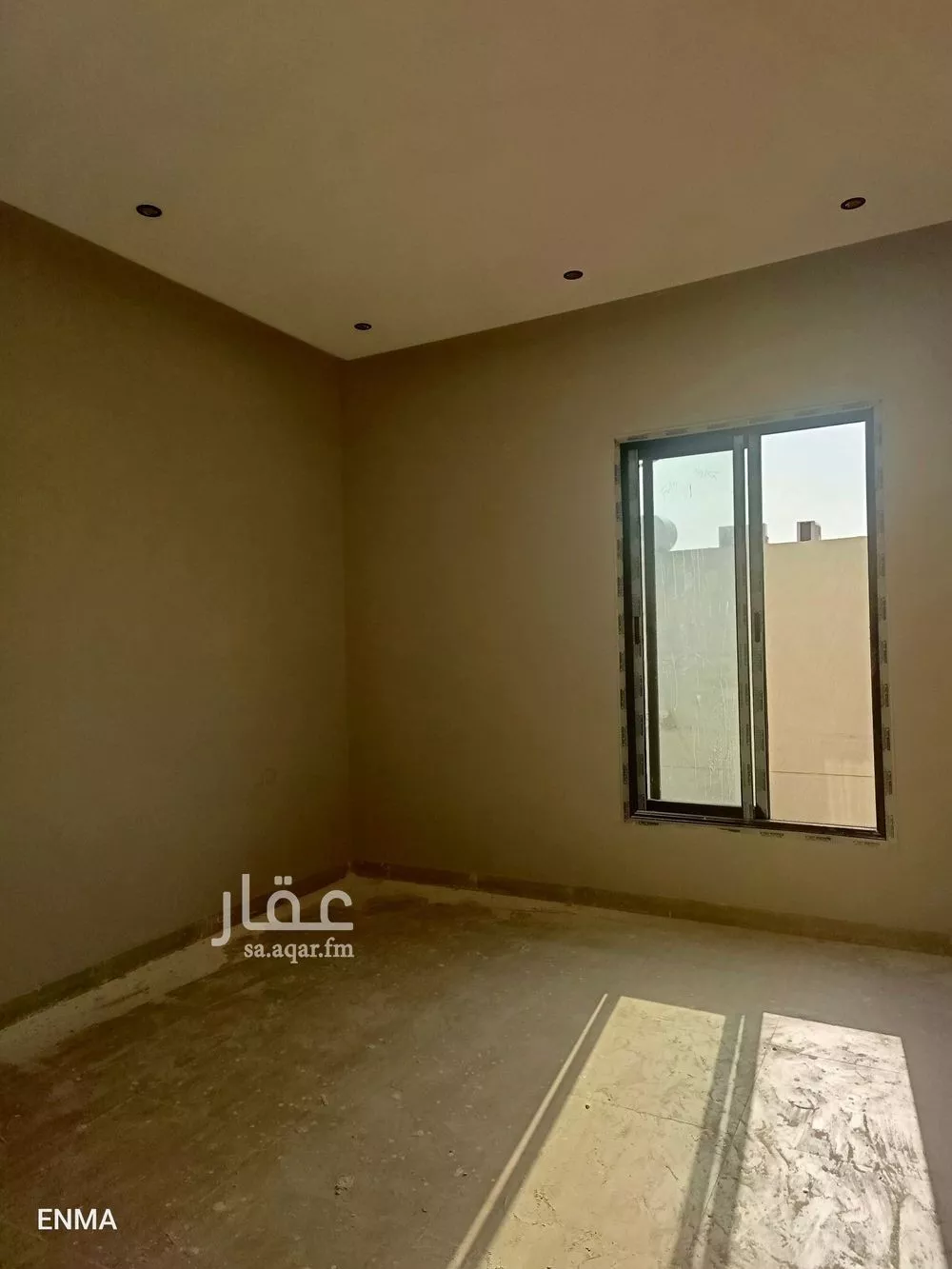 3 bedroom floor in King Faisal 11