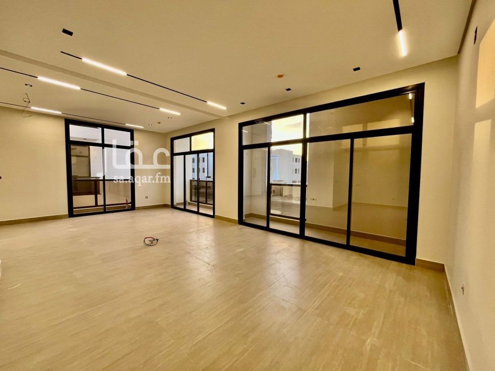 4 bedroom apartment in Al Mahdiyyah, Riyadh 14