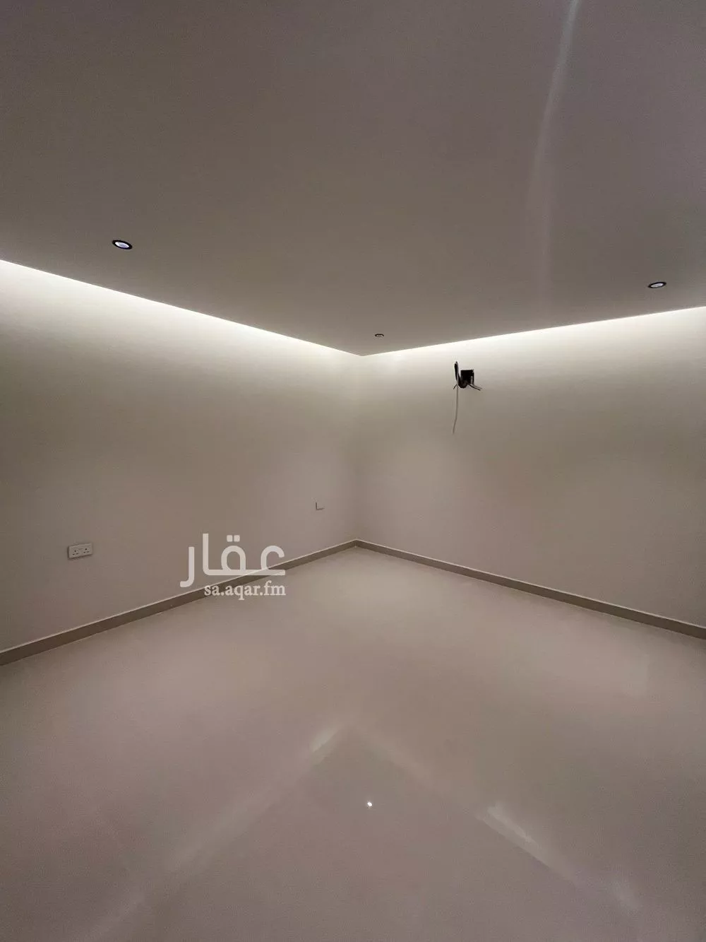 فيلا 6 غرف في نمار 18