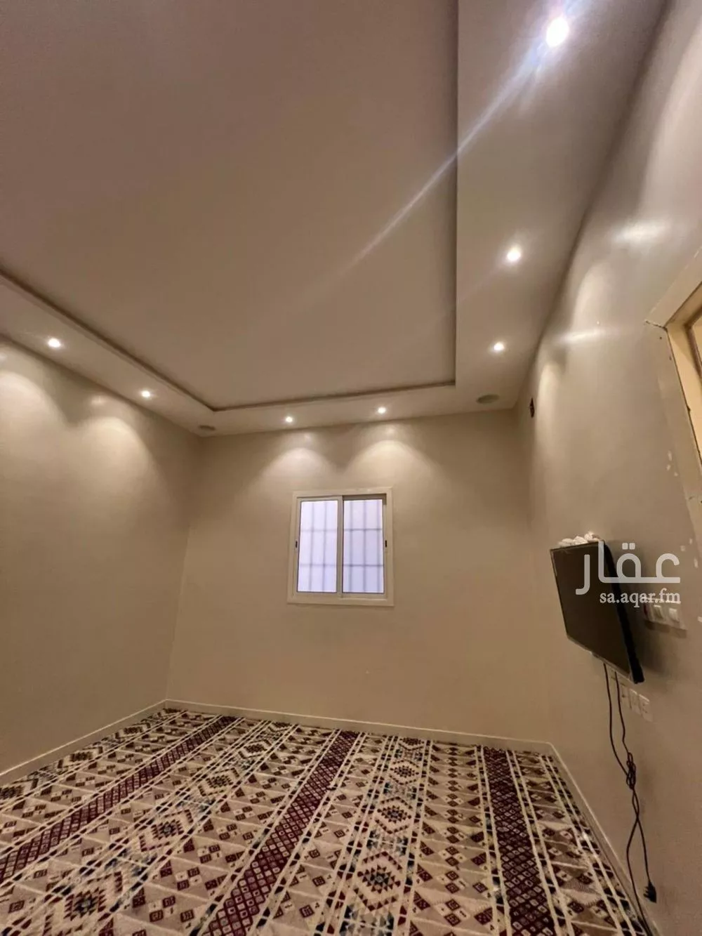 فيلا 6 غرف في الشرق 6