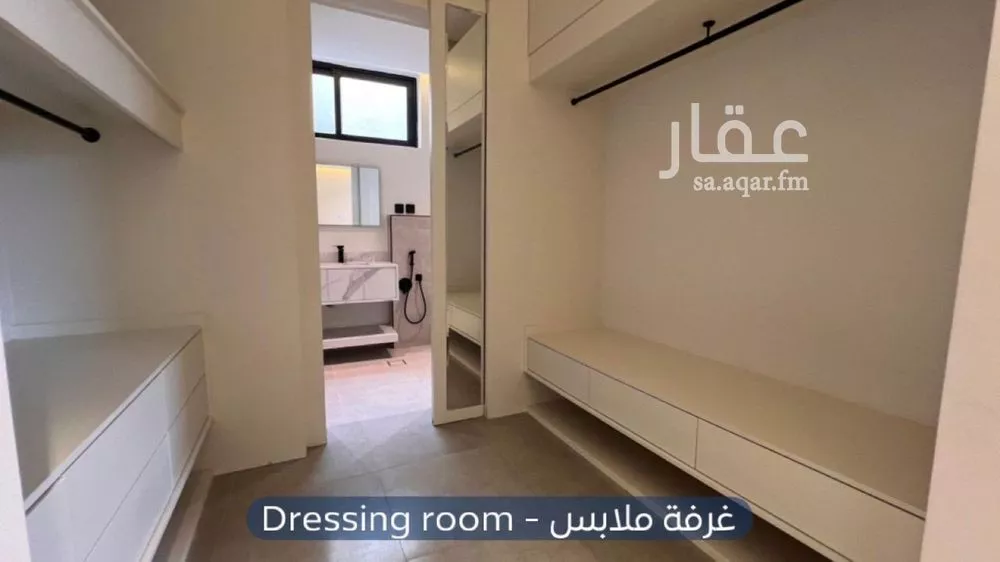 4 bedroom villa in Irqah 22