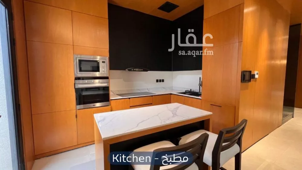 4 bedroom villa in Irqah 8