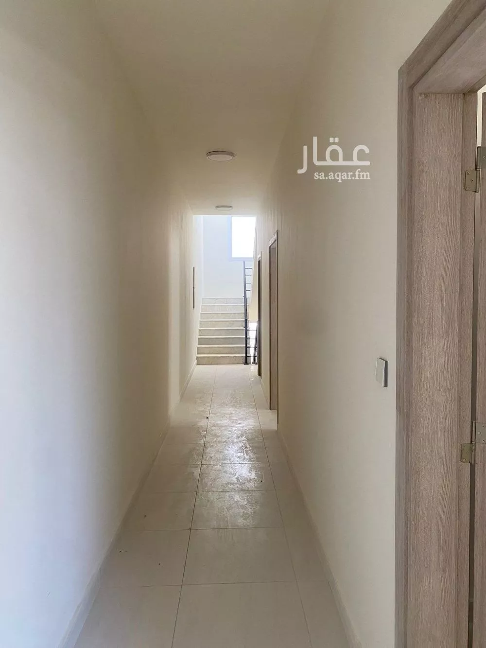 فيلا 5 غرف في العارض 12