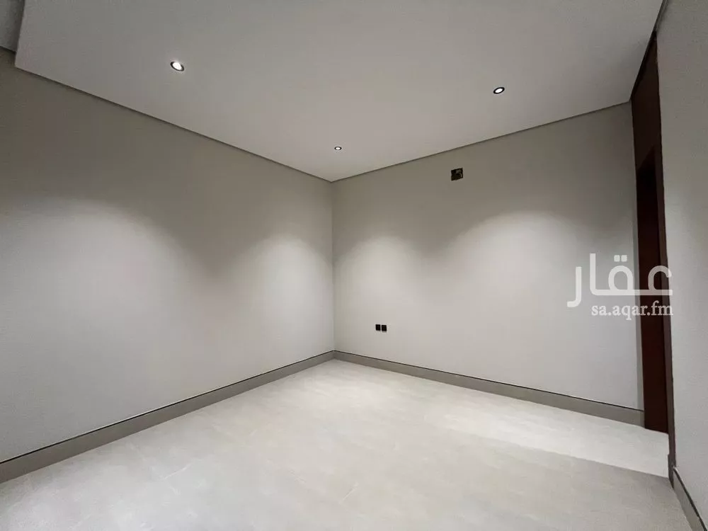 3 bedroom apartment in Al Mahdiyyah 11