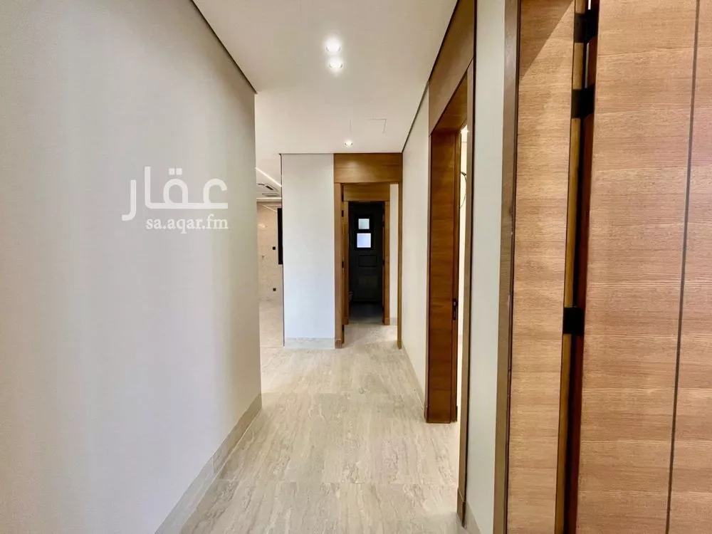 5 bedroom apartment in Al Mahdiyyah 13