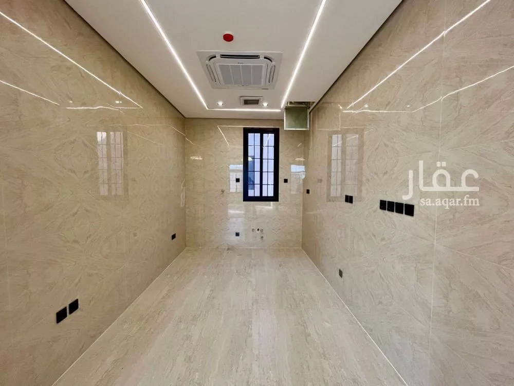 5 bedroom apartment in Al Mahdiyyah 25