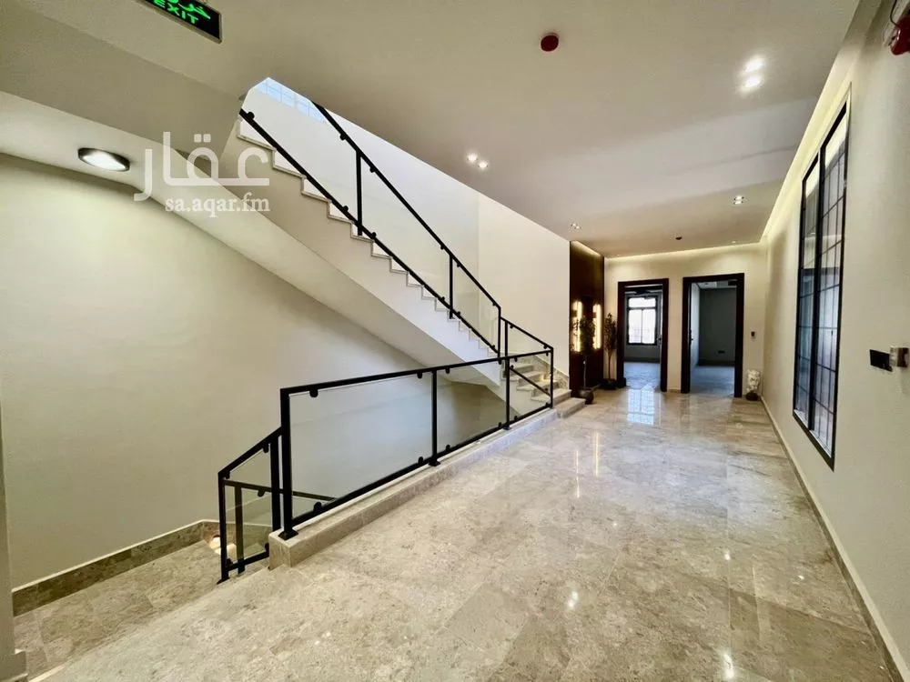 5 bedroom apartment in Al Mahdiyyah 7