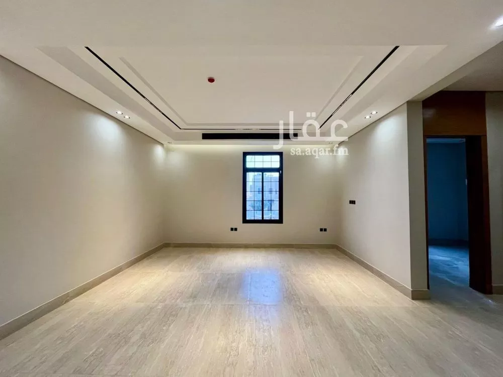 5 bedroom apartment in Al Mahdiyyah 9